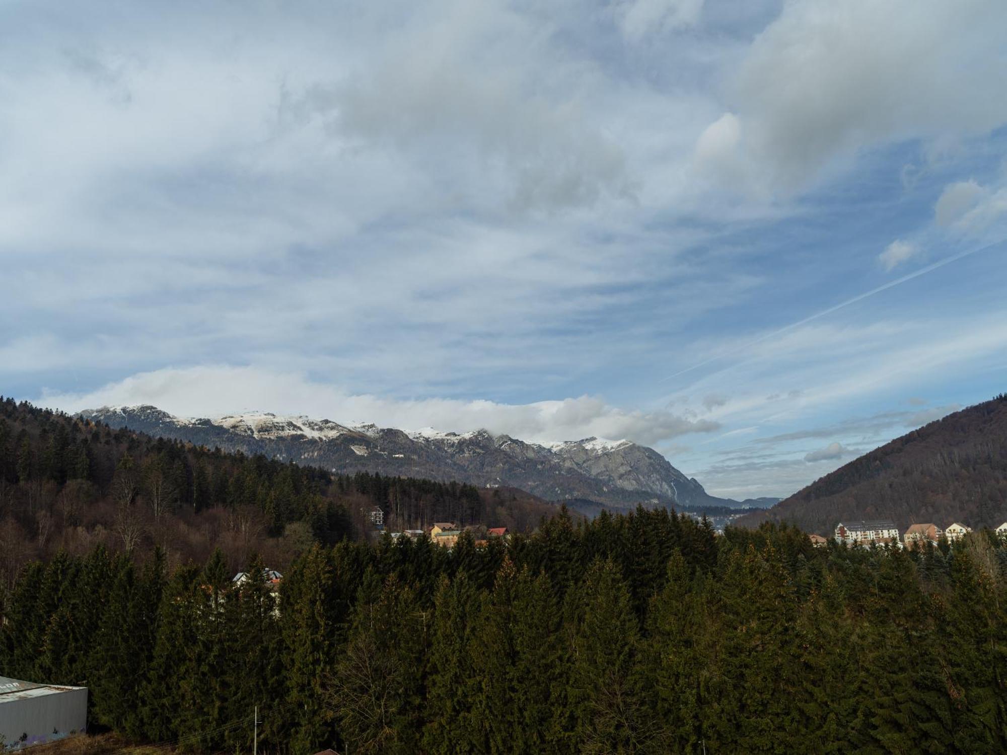 Apartmán Panoramic Loft Colina Marei Sinaia Exteriér fotografie
